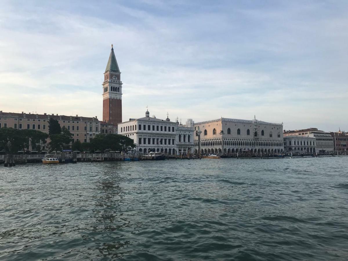 Arsenale Venice For Insider Luaran gambar